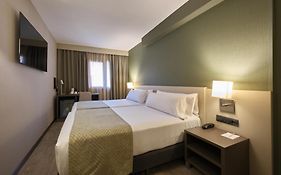 Hotel Catalonia Park Putxet  4*